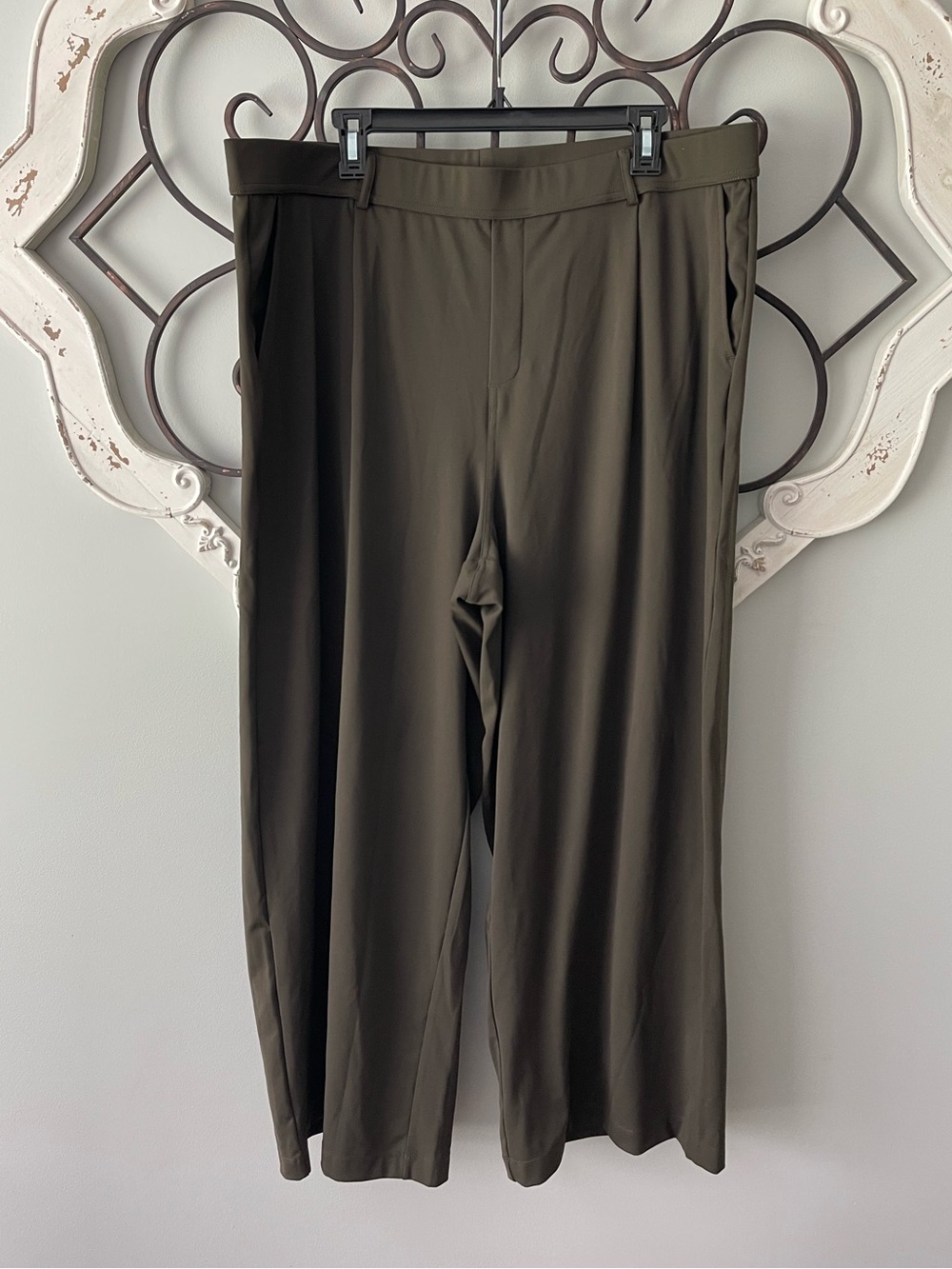 Halara Flex DayStretch High Waisted Pocket Work Flare Pants
